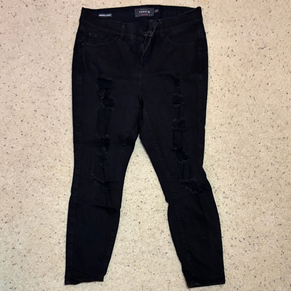 Torrid Women's Black Ripped Skinny Jeans